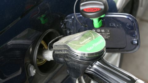 El veh&iacute;culo di&eacute;sel contamina y debe desaparecer