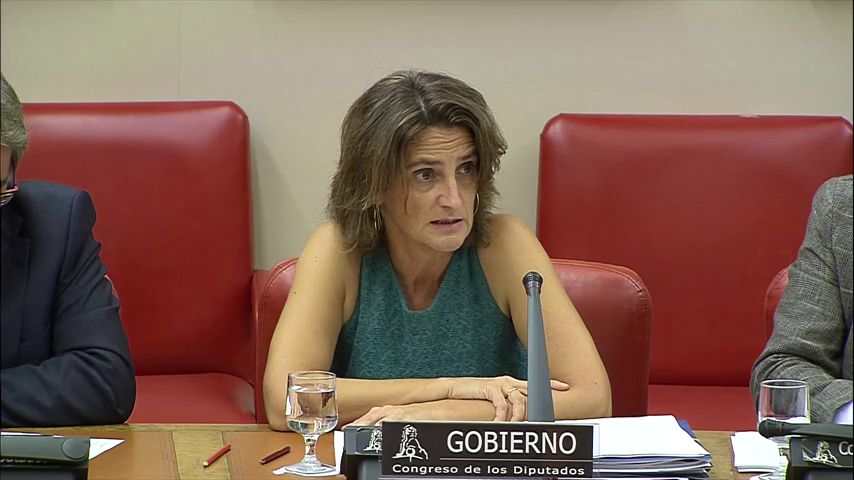 El Gobierno suspenderá el impuesto del 7% a la generación eléctrica para abaratar el recibo de la luz El Gobierno suspenderá el impuesto del 7% a la generación eléctrica para abaratar el recibo de la luz