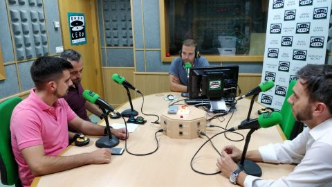 Hoy en Onda Deportiva C&aacute;diz hablamos del acto de la Pe&ntilde;a Cadista Secci&oacute;n Chirino con Juan Morales y de la carrera solidaria organizada por la Hermandad Vera-Cruz.