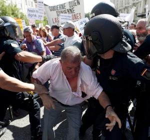 Protestas de los pensionistas en el Congreso Protestas de los pensionistas en el Congreso