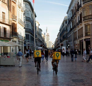 Una sentencia dicta por primera vez que un repartidor de Glovo es falso autónomo Una sentencia dicta por primera vez que un repartidor de Glovo es falso autónomo
