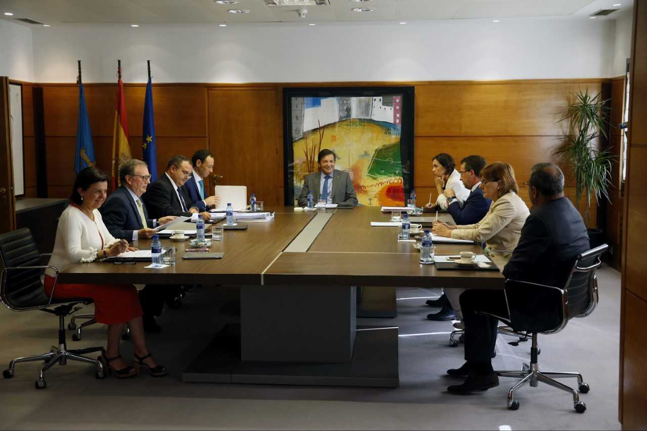 Más de Uno Asturias 20/09/2018 con Ana Fierro Más de Uno Asturias 20/09/2018 con Ana Fierro