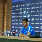 Adrián González, jugador del Málaga, en rueda de prensa