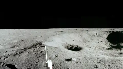 Imagen de la Luna tomada por Neil Armstrong Imagen de la Luna tomada por Neil Armstrong
