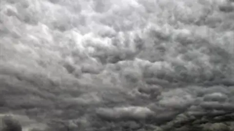 INCIDENCIAS POR LLUVIA EN GRANADA VALDERRUBIO SE INUNDA DE NUEVO