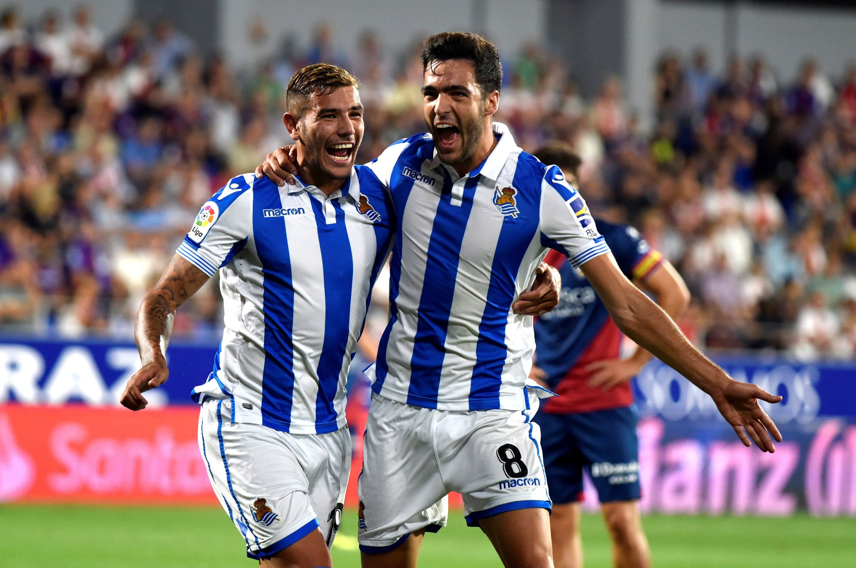 Mikel Merino, autor del gol al Huesca: "Los nueve jugadores que nos hemos quedado en el campo, hemos sabido ganar el partido" Mikel Merino, autor del gol al Huesca: "Los nueve jugadores que nos hemos quedado en el campo, hemos sabido ganar el partido"