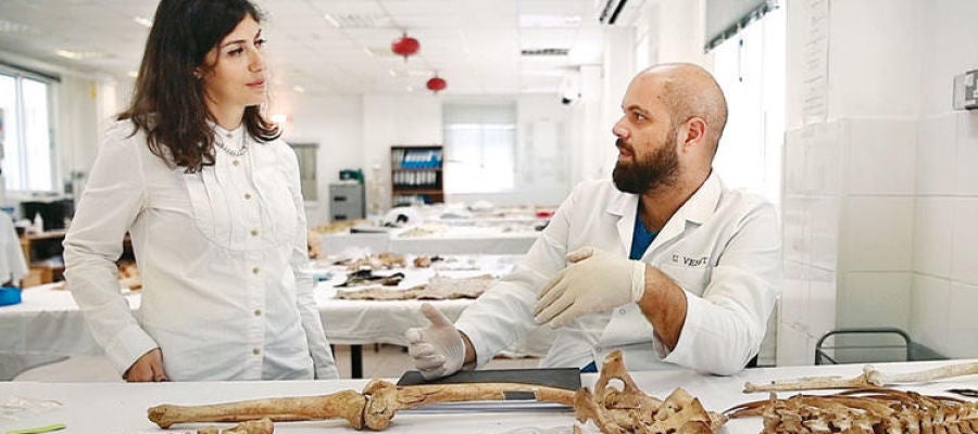Analizan los restos de un hombre encontrado bajo una higuera Analizan los restos de un hombre encontrado bajo una higuera