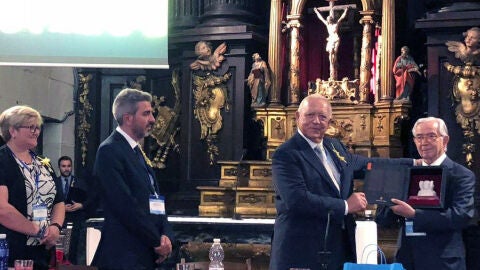 Gaspar Agull&oacute;, presidente de la Junta Mayor de la Semana Santa de Elche en el XXXI Encuentro Nacional de Cofrad&iacute;as celebrado en Bilbao