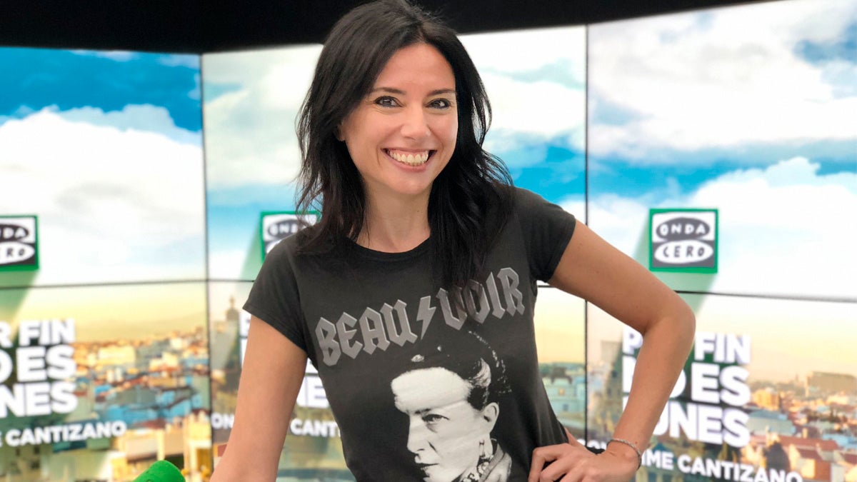 Marta Flich: "Me parece absurdo que censuren el calendario de los bomberos, desvirtúa el verdadero debate" Marta Flich: "Me parece absurdo que censuren el calendario de los bomberos, desvirtúa el verdadero debate"