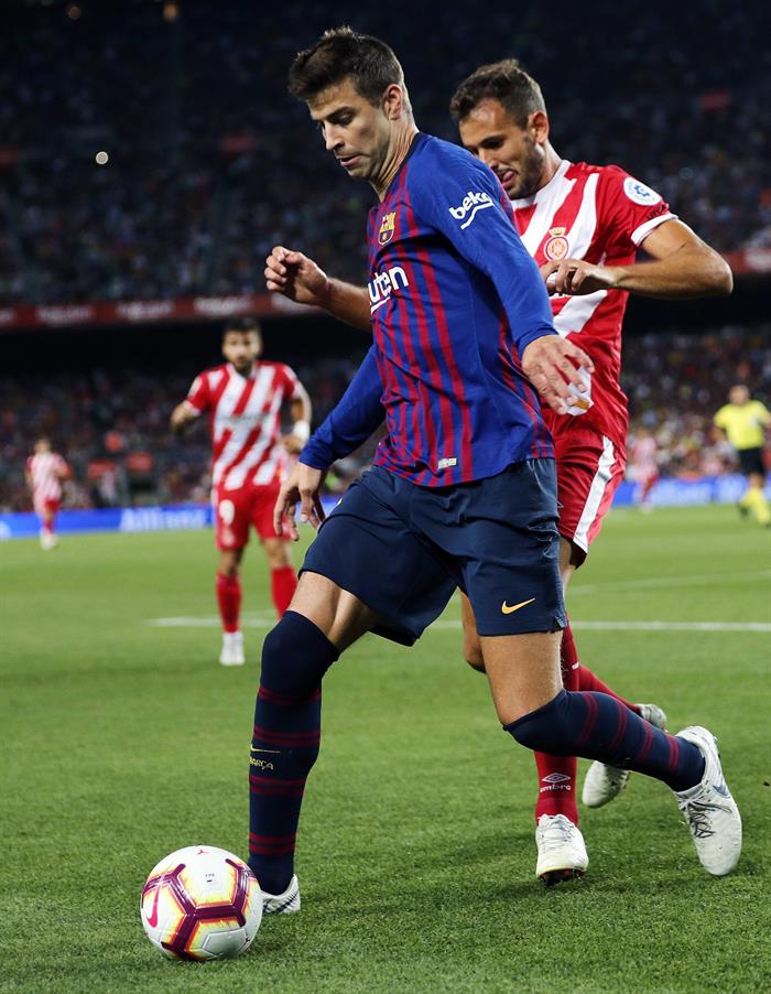 Piqué: "Messi sabía que tenía molestias y ha querido controlarse porque hay partidos muy importantes" Piqué: "Messi sabía que tenía molestias y ha querido controlarse porque hay partidos muy importantes"