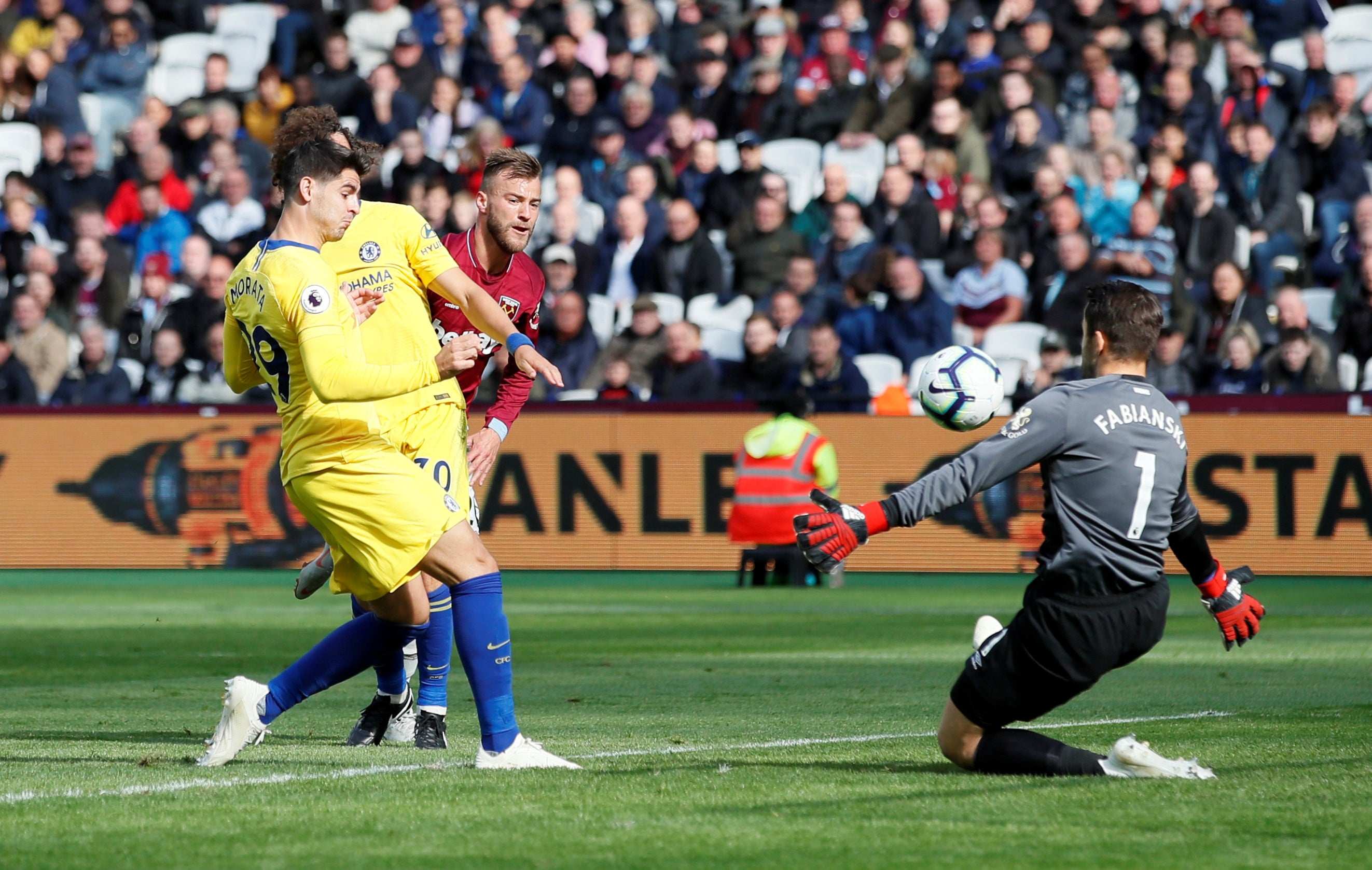 El Chelsea se queda sin pólvora en el campo del West Ham El Chelsea se queda sin pólvora en el campo del West Ham