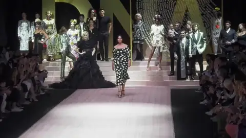 Dolce & Gabanna suben a la pasarela a las top model de los 90 Dolce & Gabanna suben a la pasarela a las top model de los 90
