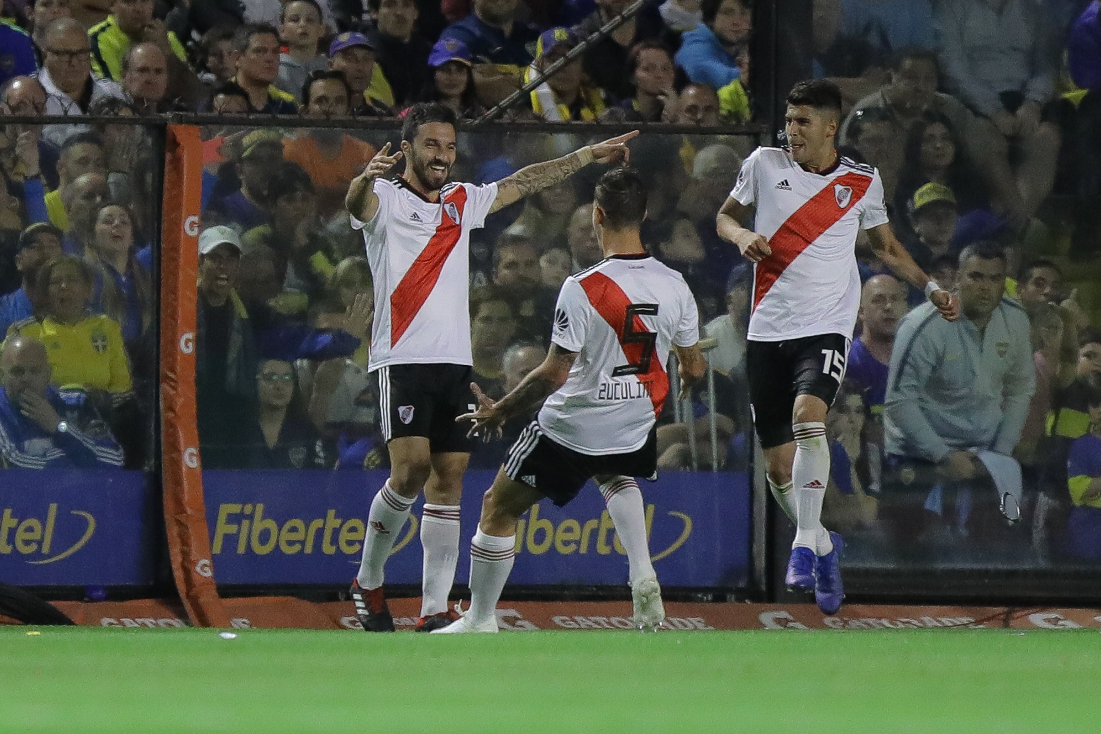 River Plate se lleva el clásico ante Boca en la Bombonera River Plate se lleva el clásico ante Boca en la Bombonera