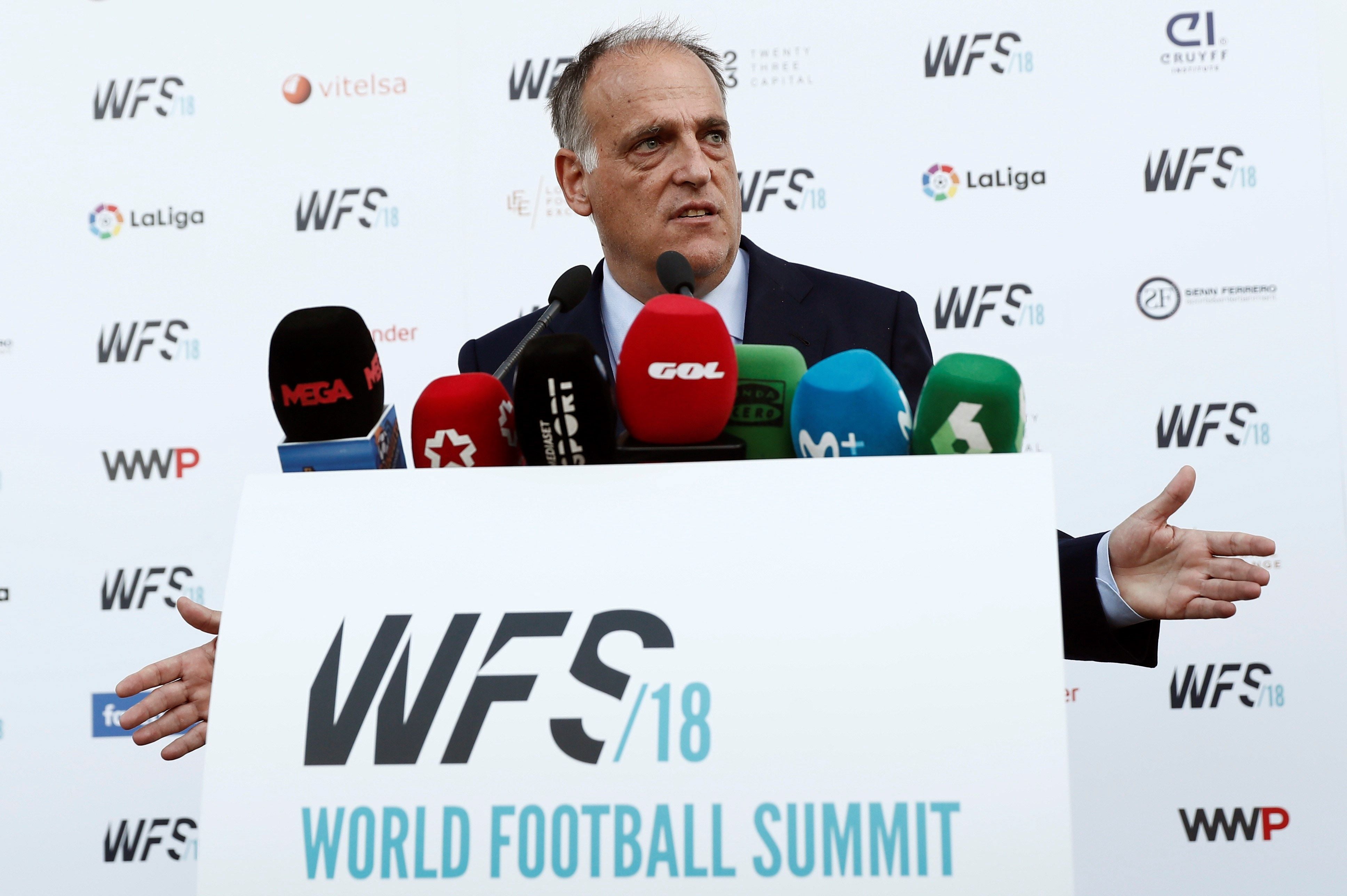 Javier Tebas: "Apostaría 10.000 dólares a que el Girona-Barcelona se va a jugar en Miami" Javier Tebas: "Apostaría 10.000 dólares a que el Girona-Barcelona se va a jugar en Miami"
