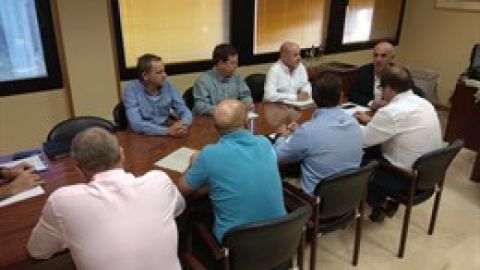 Reuni&oacute;n entre Moraleda y las comunidades de usuarios