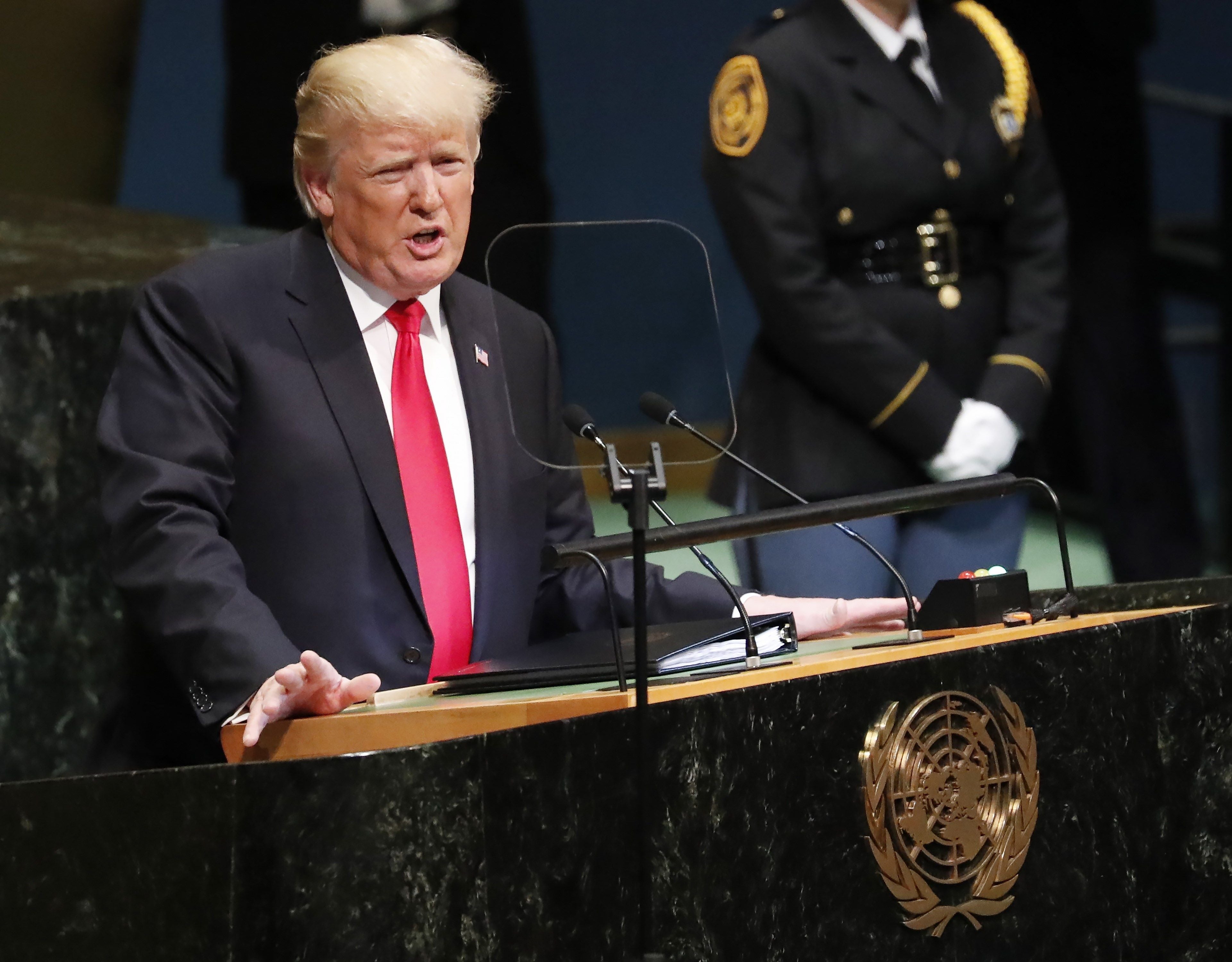 Murmullos y risas en la ONU después de que Donald Trump presumiese de avances sin precedentes bajo su mandato Murmullos y risas en la ONU después de que Donald Trump presumiese de avances sin precedentes bajo su mandato