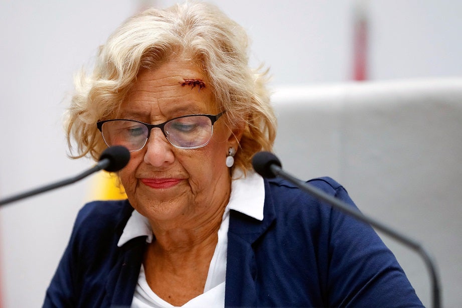 Carmena dice que los coches con colegiales serán autorizados para entrar en el Centro Carmena dice que los coches con colegiales serán autorizados para entrar en el Centro