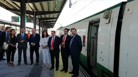 Ábalos visita Granada ALTA VELOCIDAD