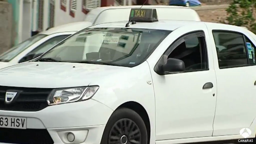 El sector del taxi de Castellón asegura estar decepcionado con el Consell después de que no resuelvan el problema con las VTC El sector del taxi de Castellón asegura estar decepcionado con el Consell después de que no resuelvan el problema con las VTC