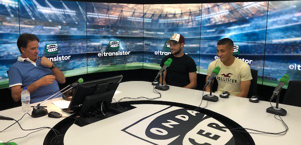 José Anrnáiz y Óscar Rodríguez, los 'primos' que juegan cedidos en el Leganés por el Real Madrid y el FC Barcelona José Anrnáiz y Óscar Rodríguez, los 'primos' que juegan cedidos en el Leganés por el Real Madrid y el FC Barcelona