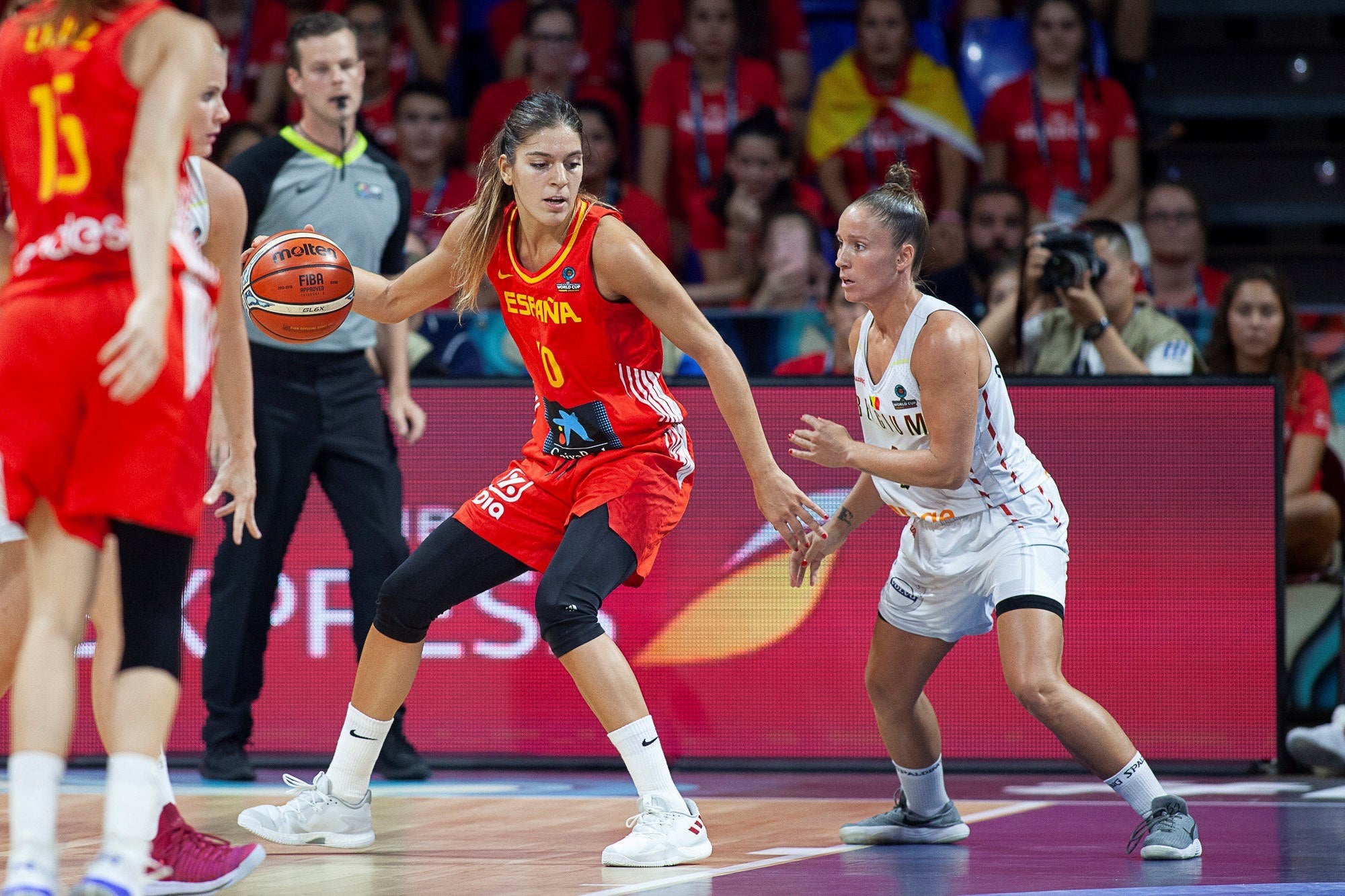 España cae ante Bélgica, acaba segunda de grupo y evita a Estados Unidos hasta una hipotética final España cae ante Bélgica, acaba segunda de grupo y evita a Estados Unidos hasta una hipotética final