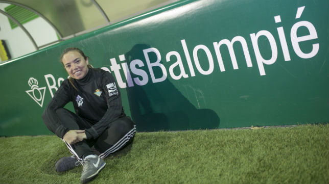 Ellas Juegan 07x09: María Pry: "No me gustaría que una entrenadora pensase que si es madre se puede quedar sin trabajo" Ellas Juegan 07x09: María Pry: "No me gustaría que una entrenadora pensase que si es madre se puede quedar sin trabajo"