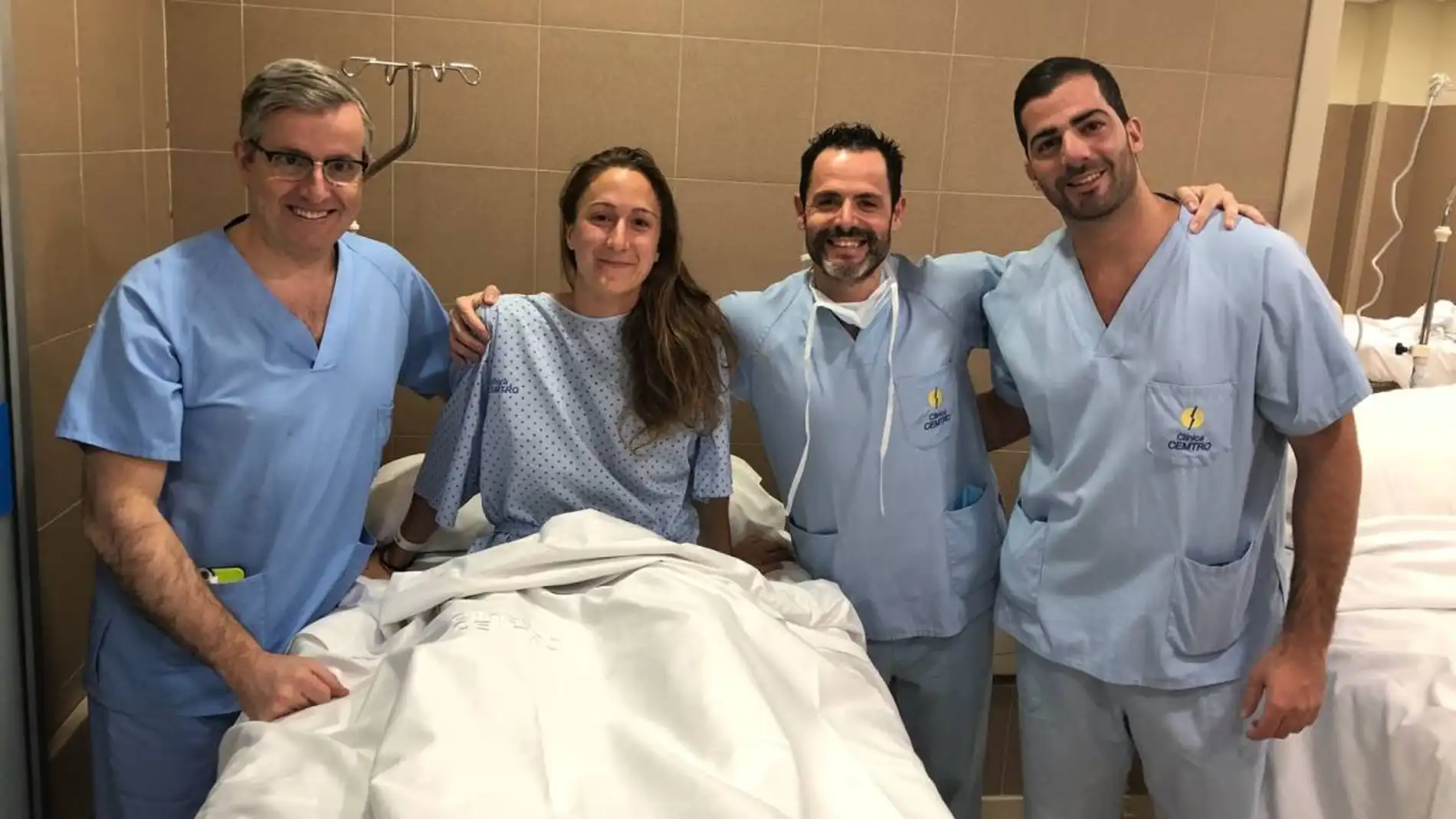La internacional Ivet Musons, jugadora del Club Balonmano Elche Mustang, fue operada el 4 de julio de una triada en su rodilla izquierda.