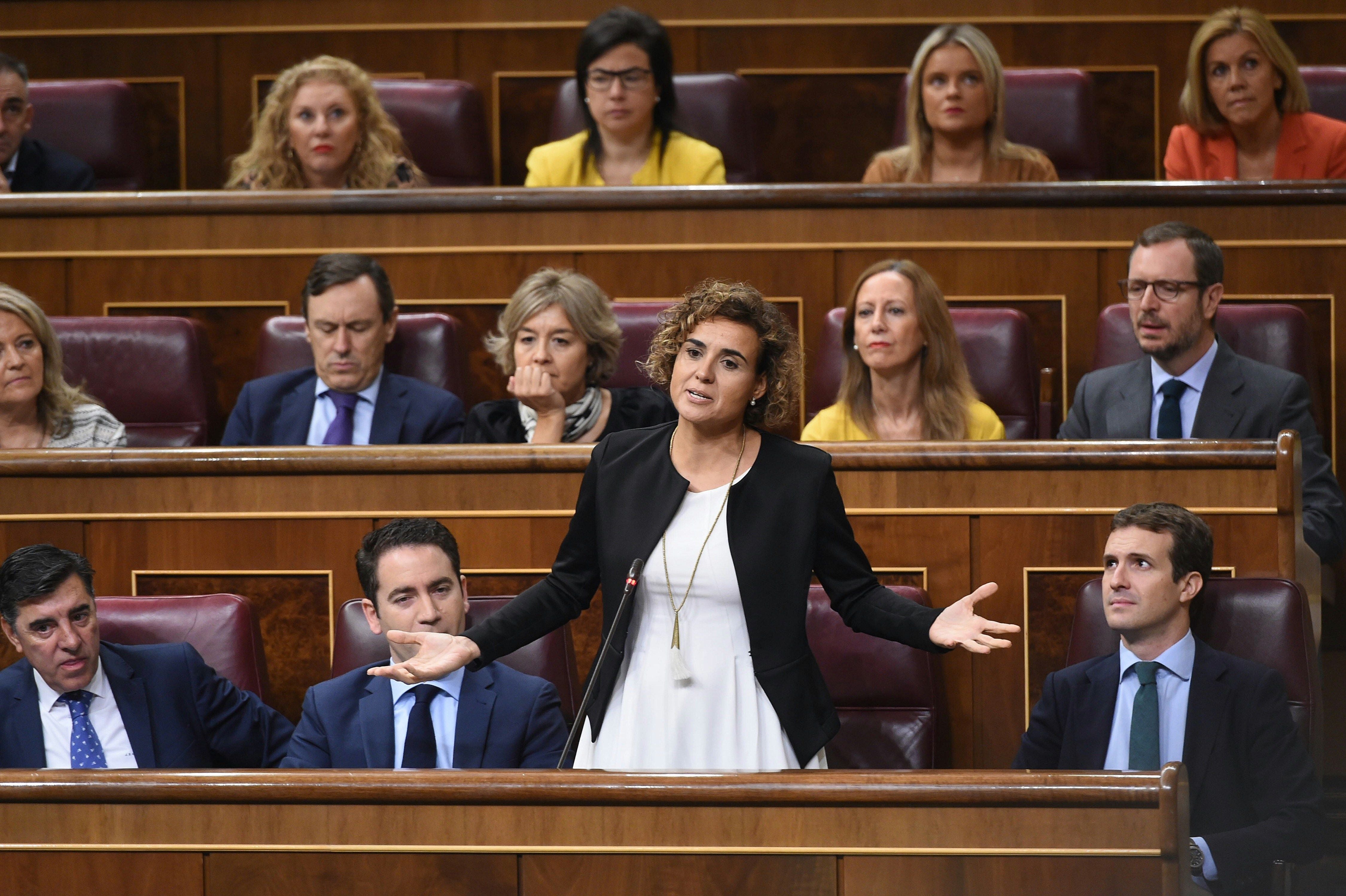 El PP pide al "Gobierno de la vergüenza" que rectifique y convoque elecciones El PP pide al "Gobierno de la vergüenza" que rectifique y convoque elecciones