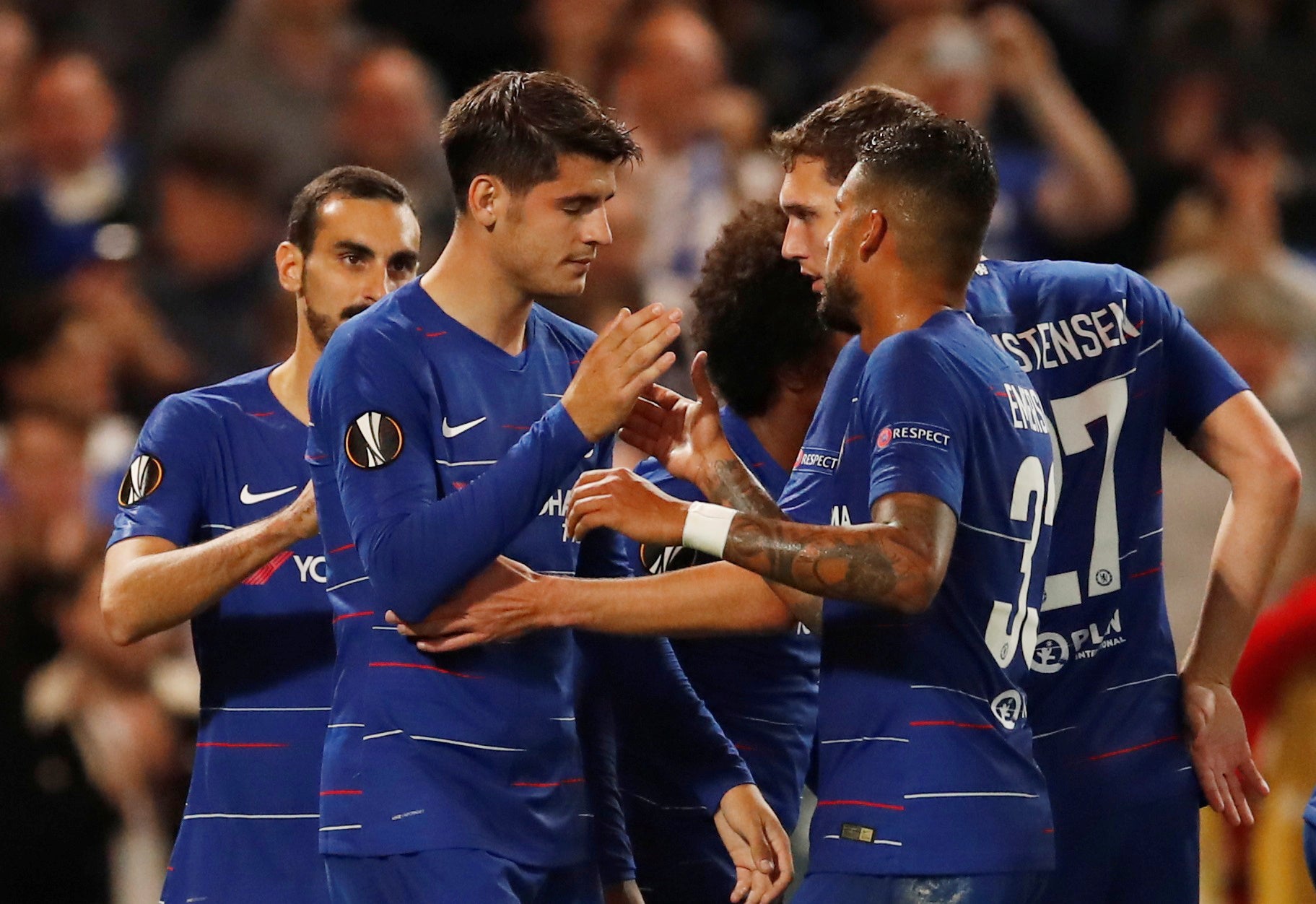 Chelsea, Arsenal y Milan no fallan en la Europa League Chelsea, Arsenal y Milan no fallan en la Europa League