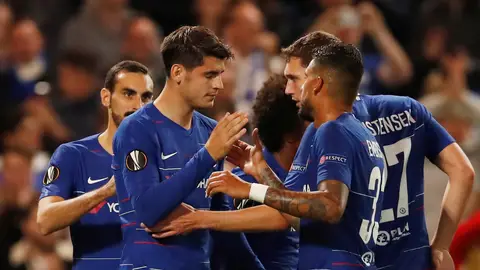 Morata celebra uno de sus tantos con el Chelsea Morata celebra uno de sus tantos con el Chelsea