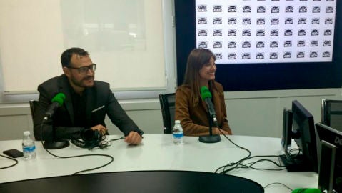 Dani de la Torre y Michelle Jenner 