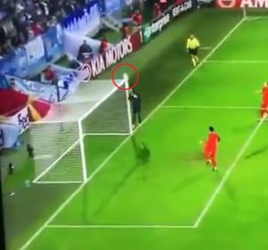 La última 'cantada' de Karius La última 'cantada' de Karius