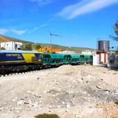 Tren trabaja en las obras de la Alta Velocidad en Loja Tren trabaja en las obras de la Alta Velocidad en Loja