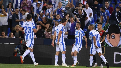 El Legan&eacute;s celebra un gol