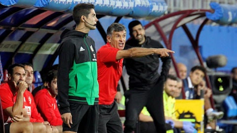 Mendilibar, en un partido del Eibar