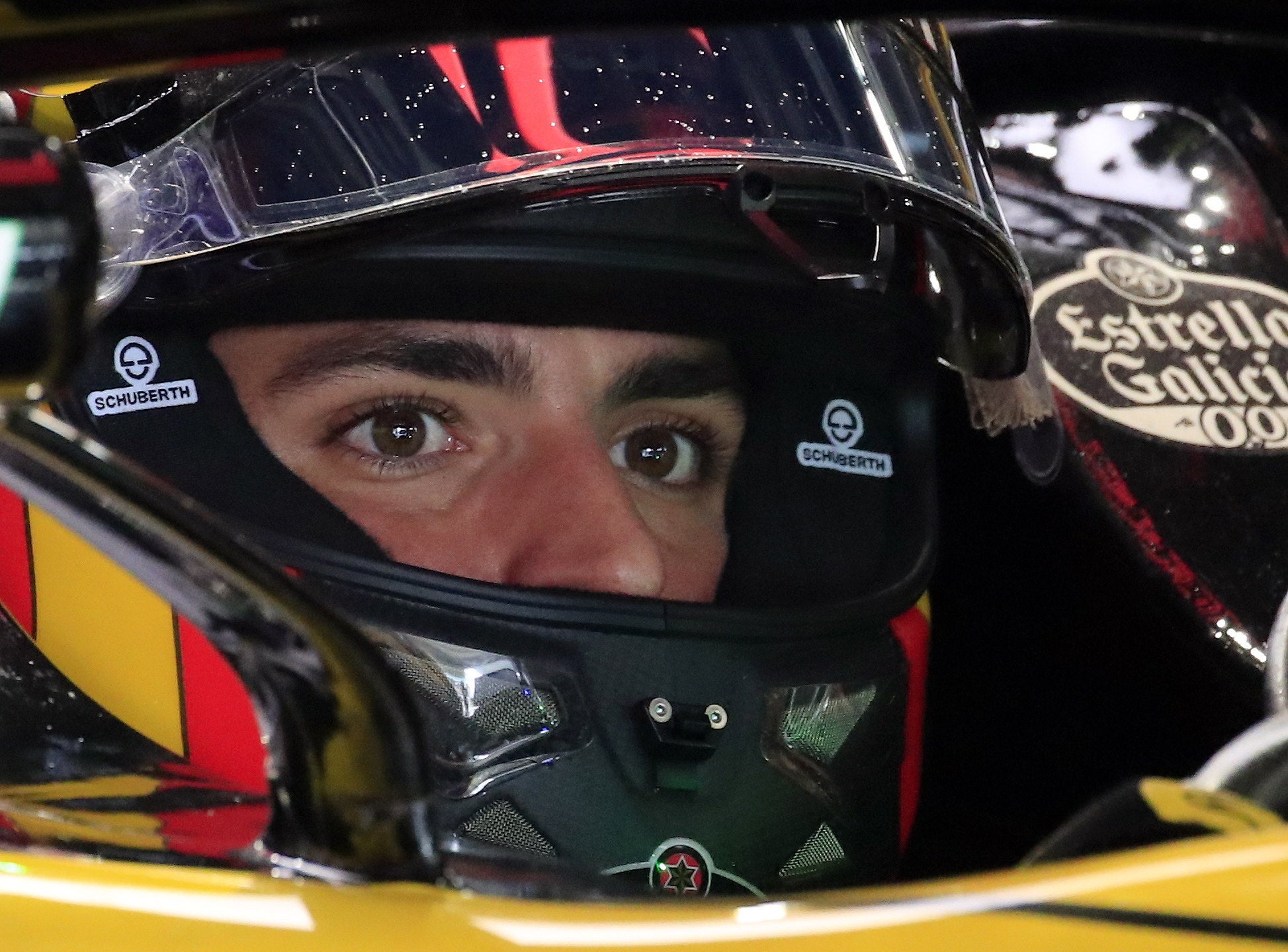 Carlos Sainz: "Ha sido un punto muy trabajado, inesperado también" Carlos Sainz: "Ha sido un punto muy trabajado, inesperado también"