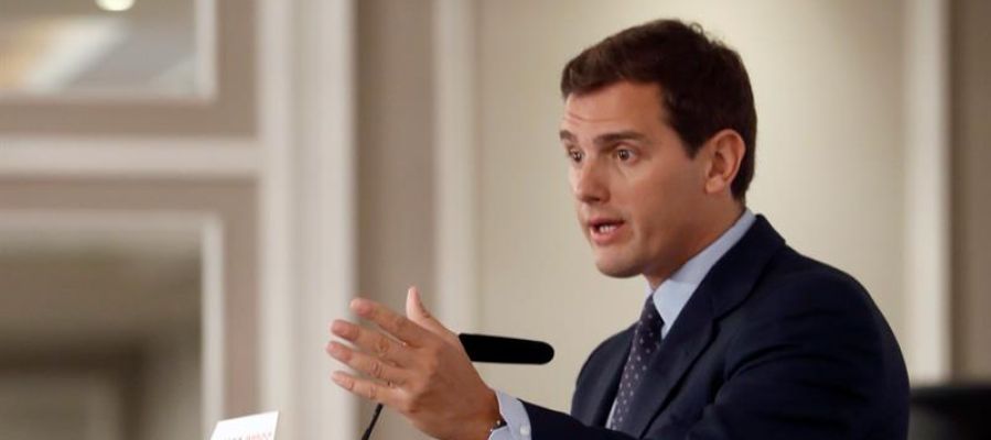 Albert Rivera en un desayuno informativo Albert Rivera en un desayuno informativo