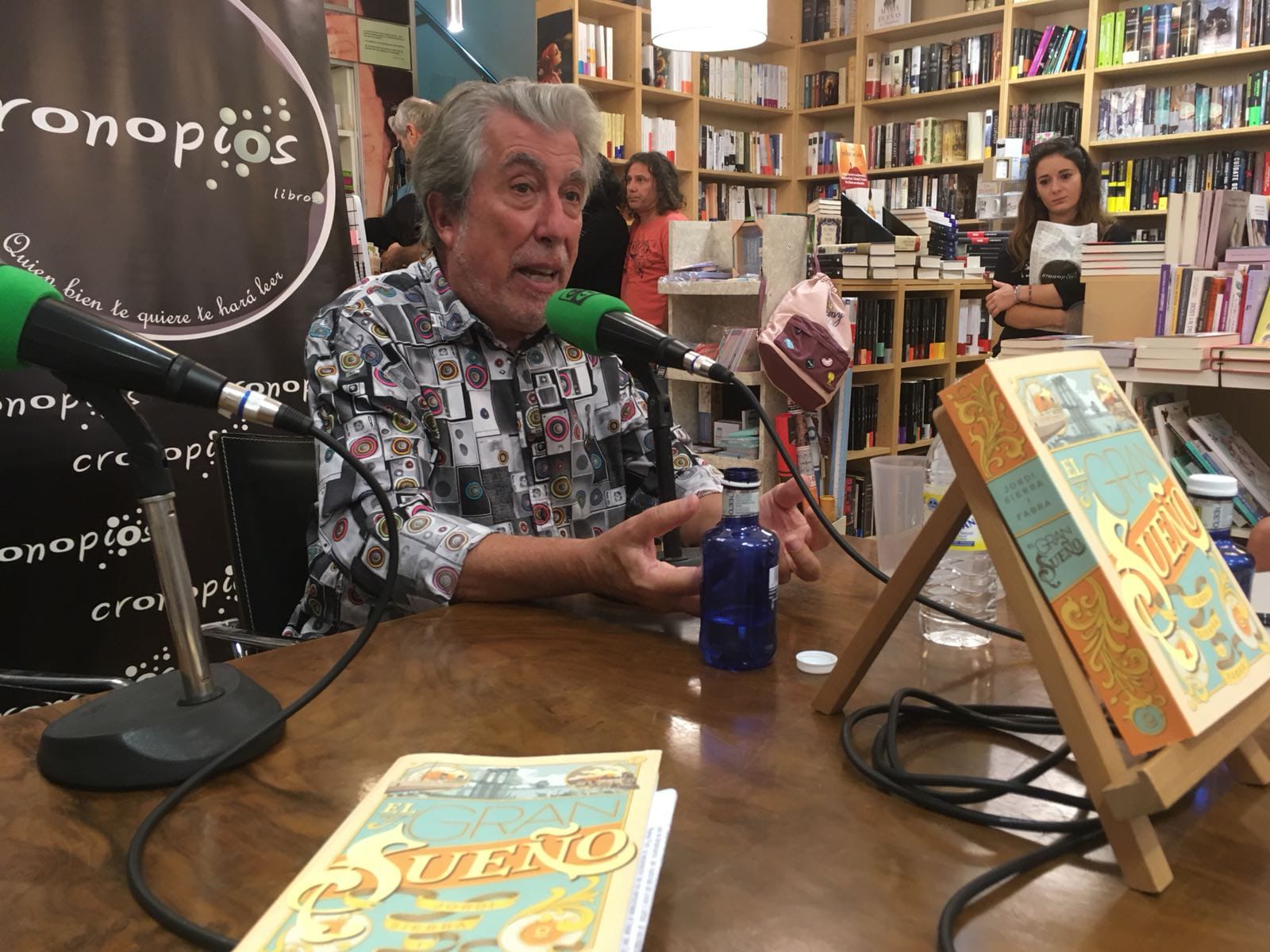 Jordi Sierra i Fabra: "Mi gran sueño es llegar a los 100 años escribiendo" Jordi Sierra i Fabra: "Mi gran sueño es llegar a los 100 años escribiendo"