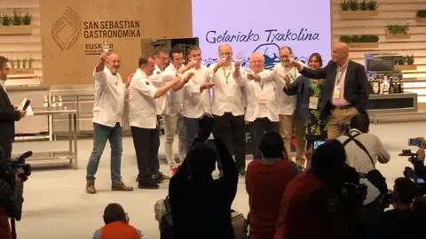 Homenaje a Arzak en San Sebastián Gastronomika. Homenaje a Arzak en San Sebastián Gastronomika.