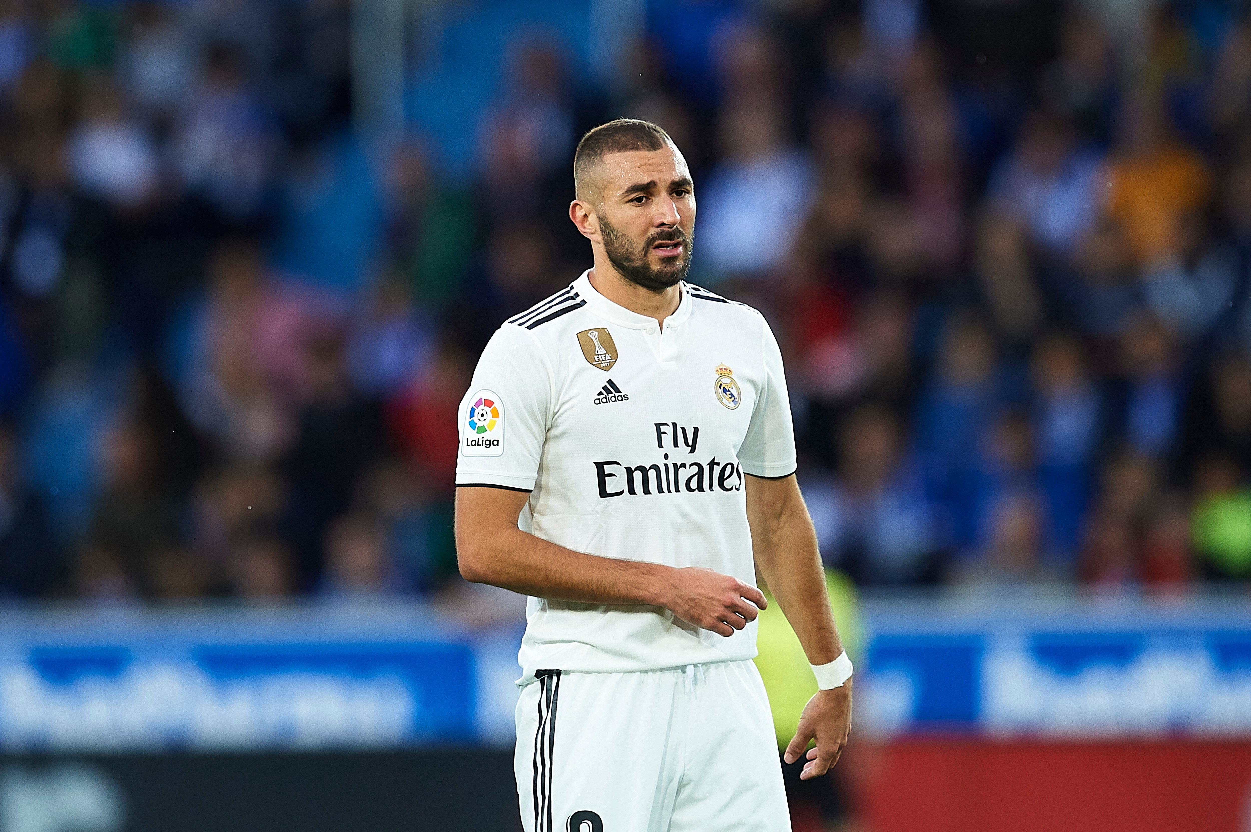 Benzema: "Varane no dice que se quiere ir, quiere quedarse en el Real Madrid" Benzema: "Varane no dice que se quiere ir, quiere quedarse en el Real Madrid"