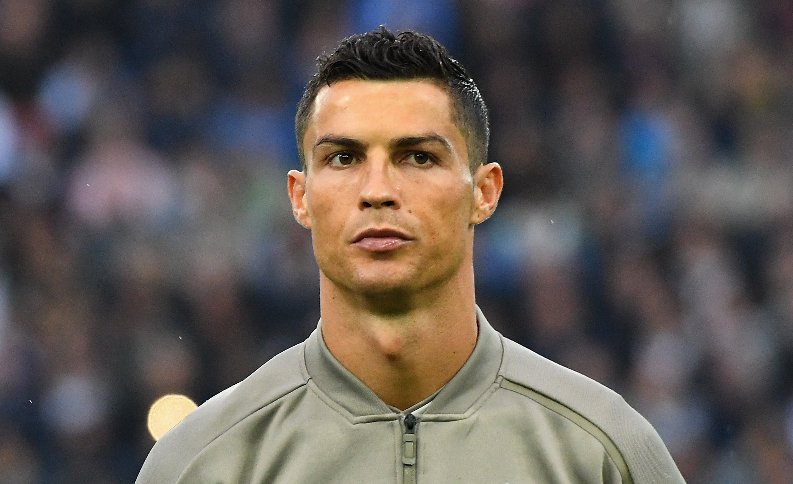 El Real Madrid desmiente que presionara a Cristiano Ronaldo para firmar el acuerdo con Kathryn Mayorga El Real Madrid desmiente que presionara a Cristiano Ronaldo para firmar el acuerdo con Kathryn Mayorga