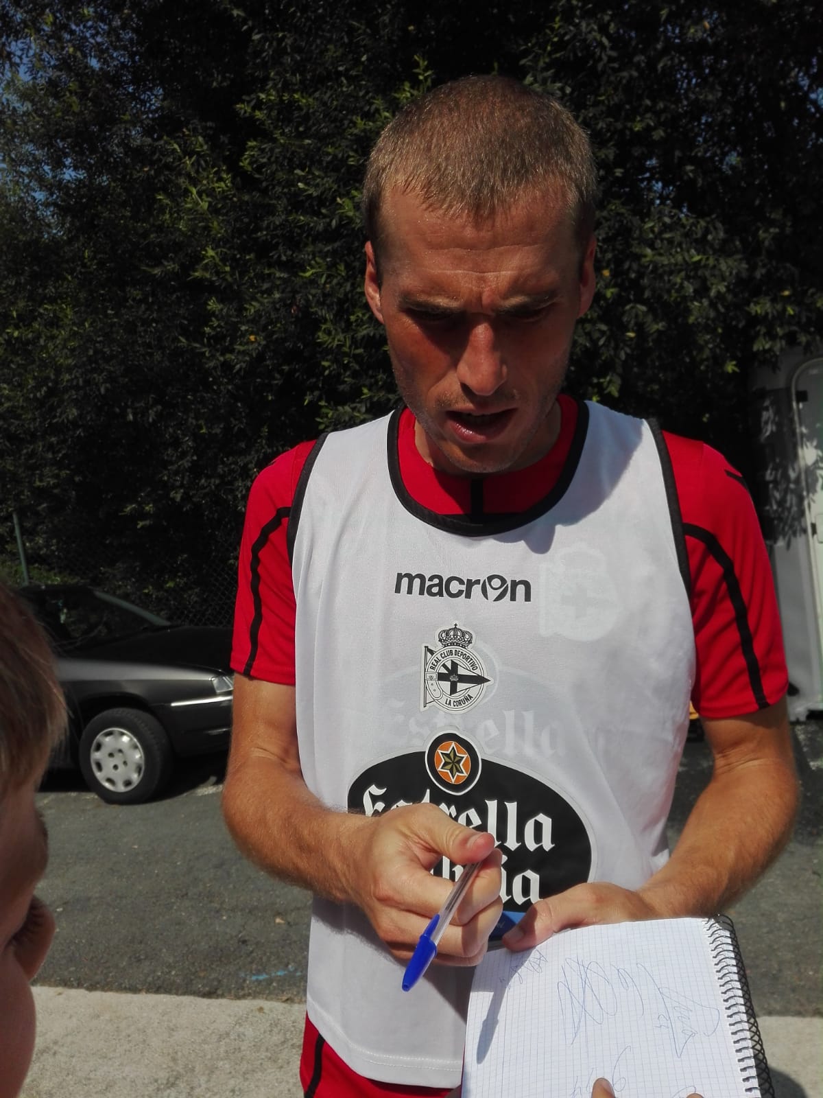 Álex Bergantiños sobe la expulsión de Quique González: "El árbitro me comentó que no podía permitir una patada así" Álex Bergantiños sobe la expulsión de Quique González: "El árbitro me comentó que no podía permitir una patada así"