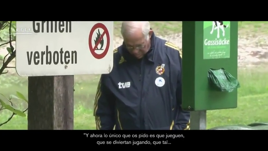 El emotivo homenaje de la RFEF a Luis Aragonés diez años después de la Euro 2008 El emotivo homenaje de la RFEF a Luis Aragonés diez años después de la Euro 2008