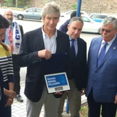 Glorieta al ex entrenador Manuel Pellegrini Glorieta al ex entrenador Manuel Pellegrini