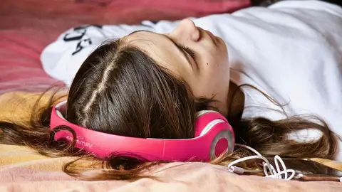 Escuchar música Escuchar música