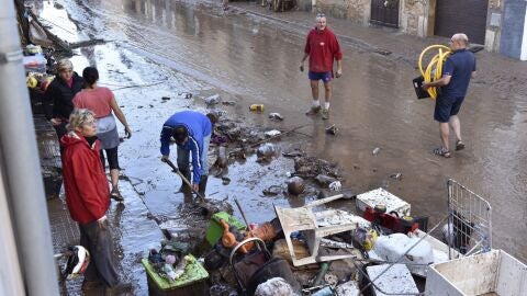 Aspecto de una de las calles de Sant Lloren&ccedil; tras las inundaciones en Mallorca
