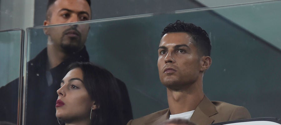 Cristiano Ronaldo, en el palco durante un partido de la Juventus Cristiano Ronaldo, en el palco durante un partido de la Juventus
