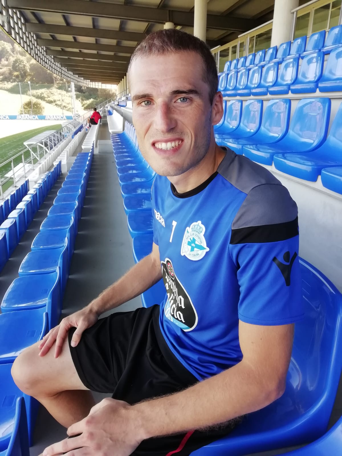 Álex Bergantiños: Autocrítica, ERE, lo qué más le molesta y un libro por escribir sobre sus vivencias en el Dépor Álex Bergantiños: Autocrítica, ERE, lo qué más le molesta y un libro por escribir sobre sus vivencias en el Dépor