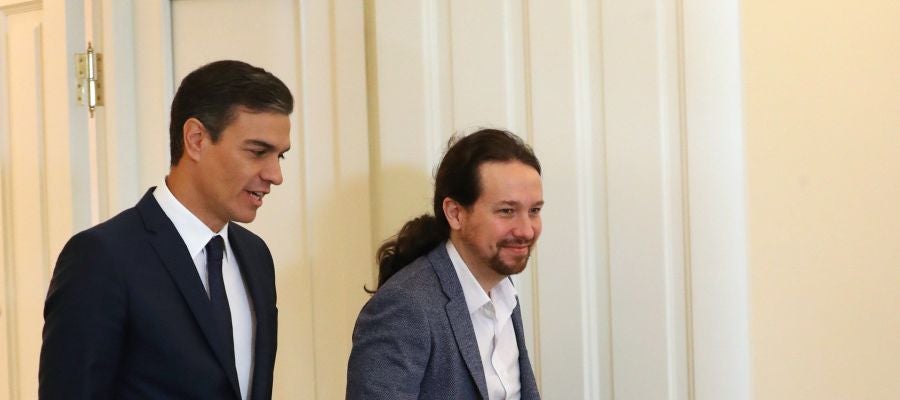 El presidente del Gobierno, Pedro Sánchez, y el secretario general de Podemos, Pablo Iglesias El presidente del Gobierno, Pedro Sánchez, y el secretario general de Podemos, Pablo Iglesias