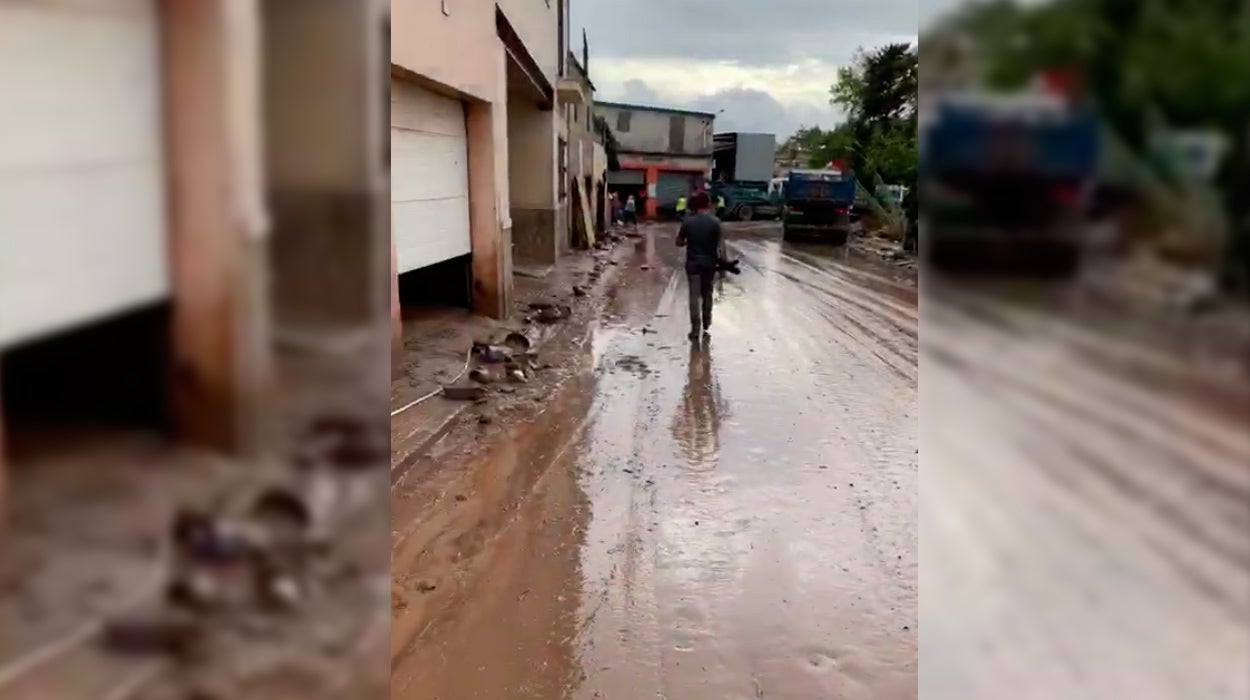 El impresionante testimonio de un guardia civil y el hombre al que rescató de la riada de Mallorca El impresionante testimonio de un guardia civil y el hombre al que rescató de la riada de Mallorca